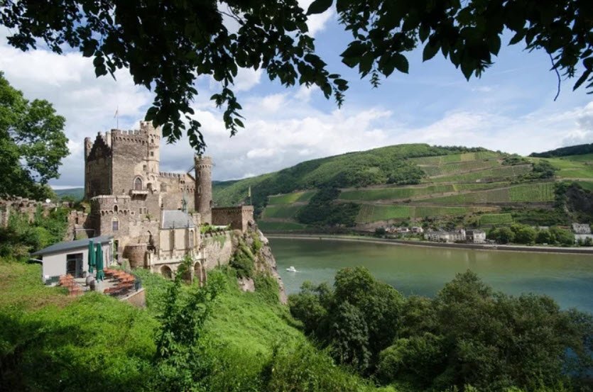 Nollig Castle, Germany, Germany